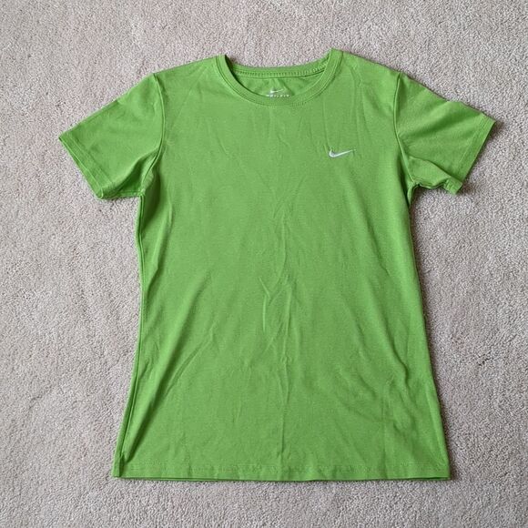 Nike Dri-Fit Green Tee Size S - Picture 1 of 7